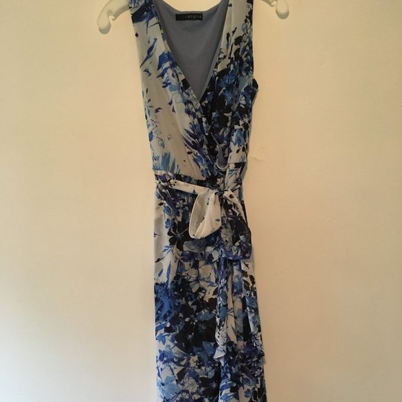 Blue floral dress - Picture 1 of 1